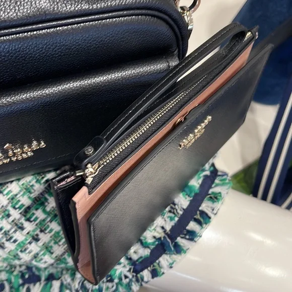 Kate Spade Spencer Continental Wristlet 
Black - Picture 4 of 16